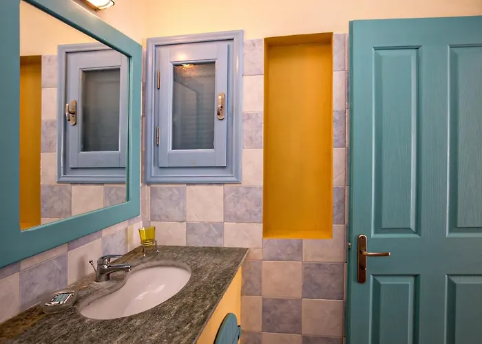 Ethelio Agios Ioannis (Tinos)